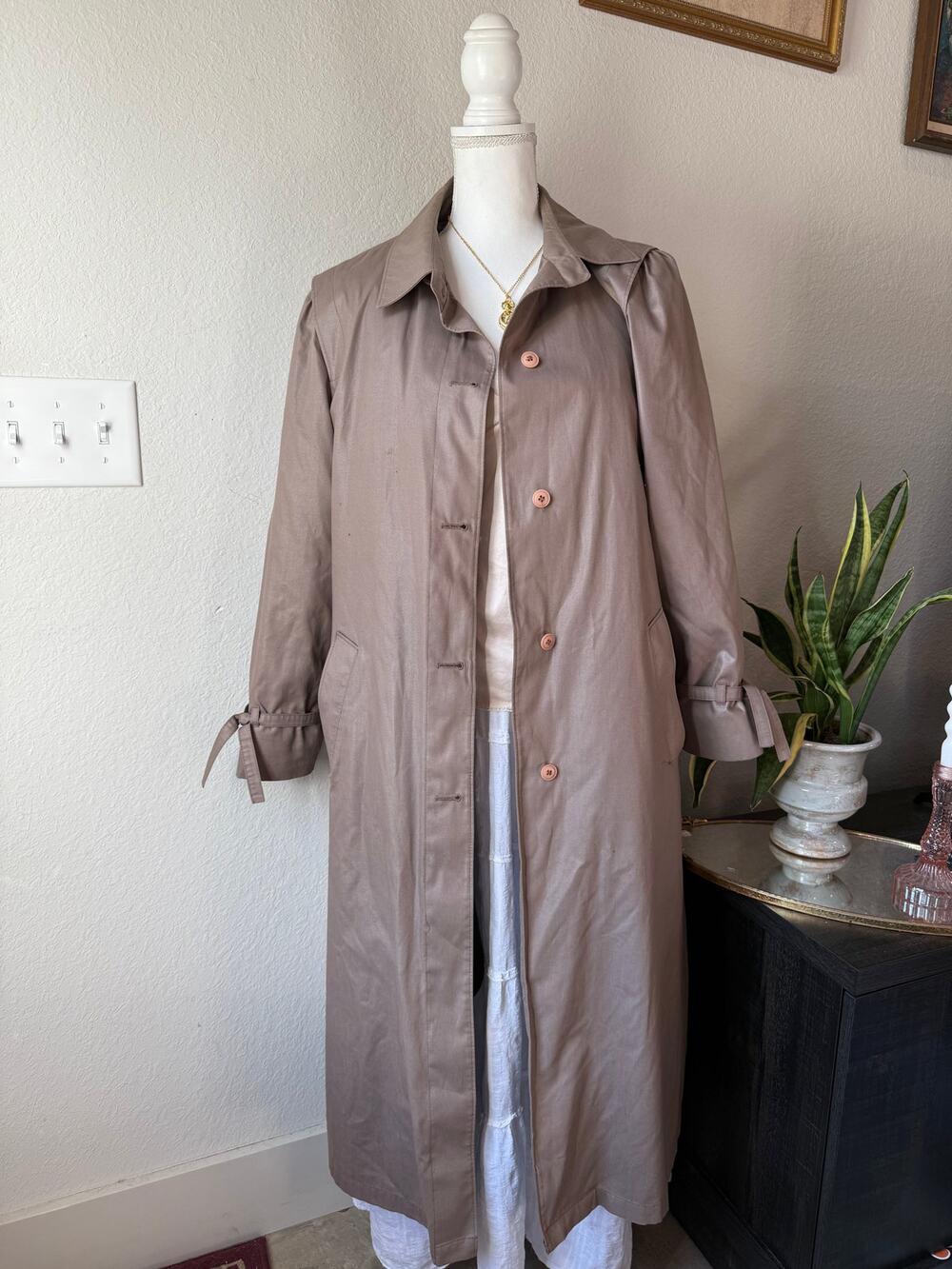 London Fog Vintage Brown Lined Trenchcoat